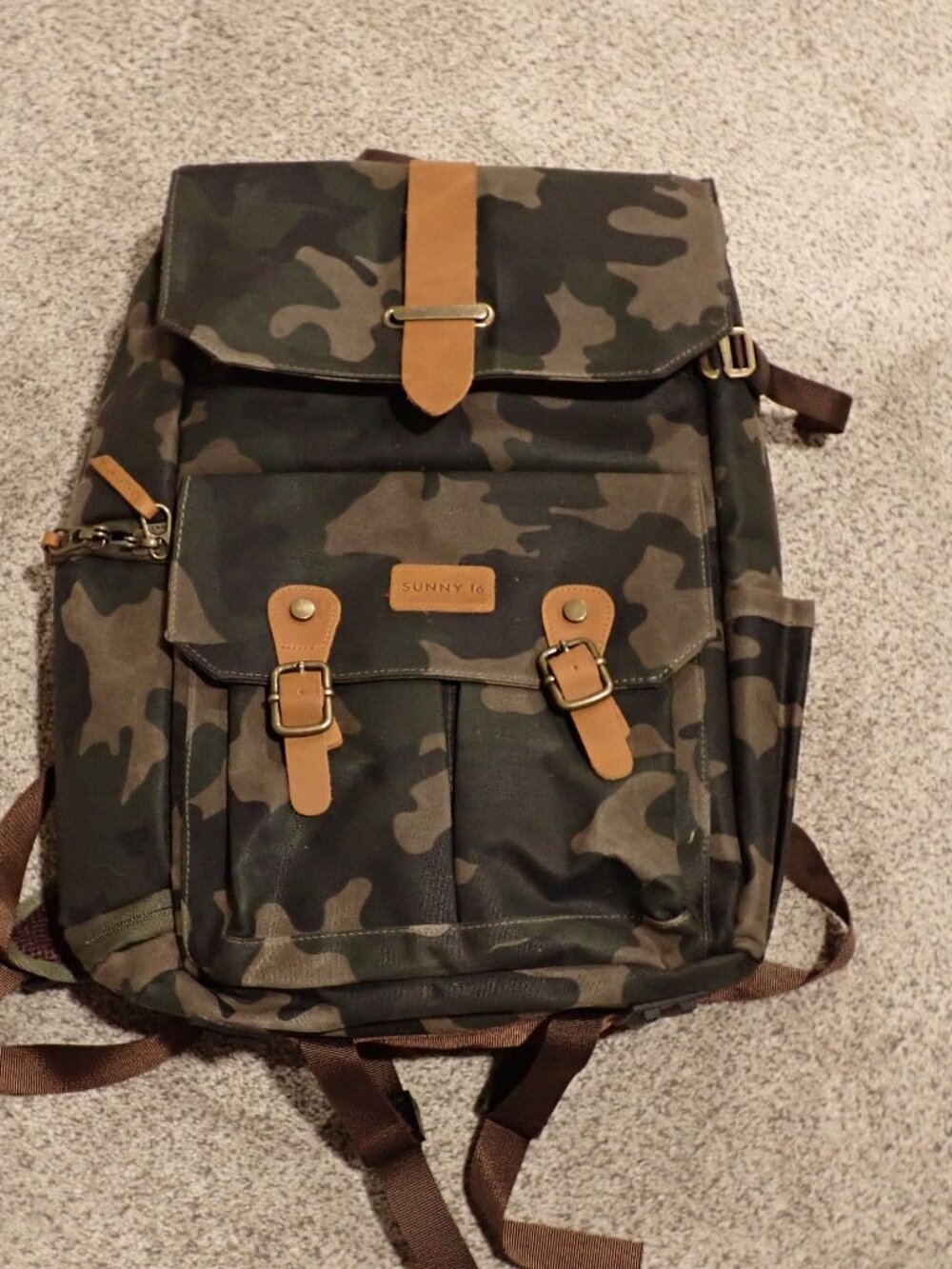Sunny 16 Camouflage Camera Backpack